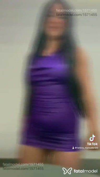 Acompanhante mulher morena (o) de olhos pretos - Lorena Acompanhante mulher morena (o) de olhos pretos - Lorena