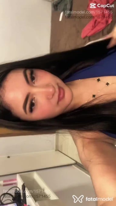 Acompanhante mulher morena (o) de olhos pretos - Lorena Acompanhante mulher morena (o) de olhos pretos - Lorena