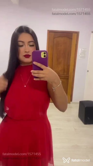 Acompanhante mulher morena (o) de olhos pretos - Lorena Acompanhante mulher morena (o) de olhos pretos - Lorena