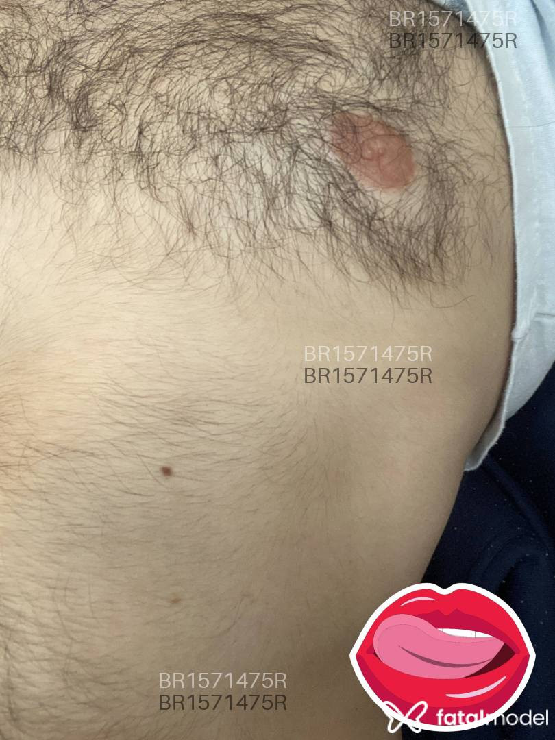 Acompanhante homem com cabelo castanho de olhos verdes em Virtual - Gabriel Cat
