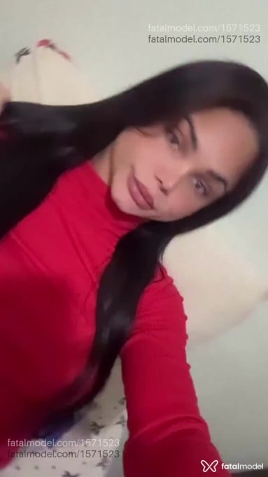 Acompanhante mulher trans morena (o) de olhos castanhos em Porto Alegre - Isabelly Garcia