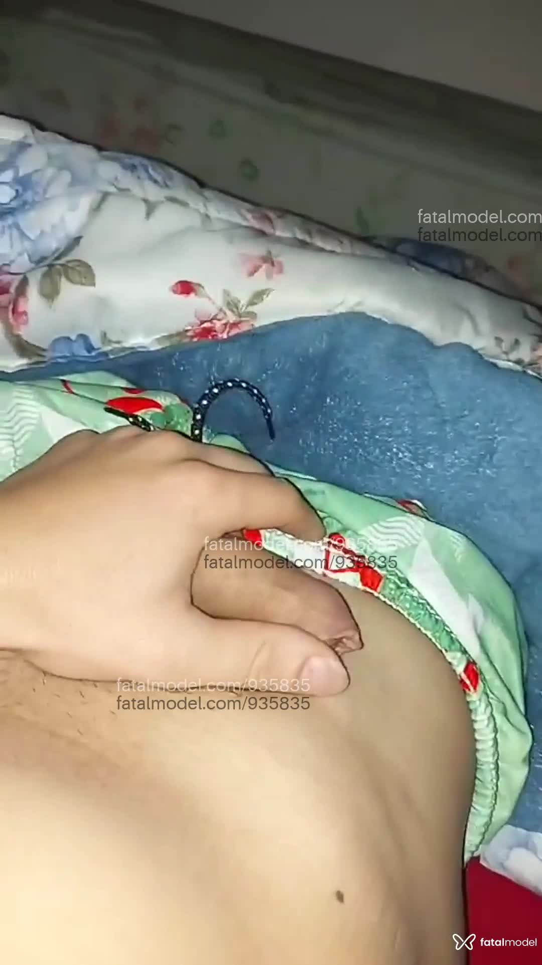 Acompanhante mulher trans morena (o) de olhos castanhos em Ampére Acompanhante mulher trans morena (o) de olhos castanhos em Ampére - Luh Prestes