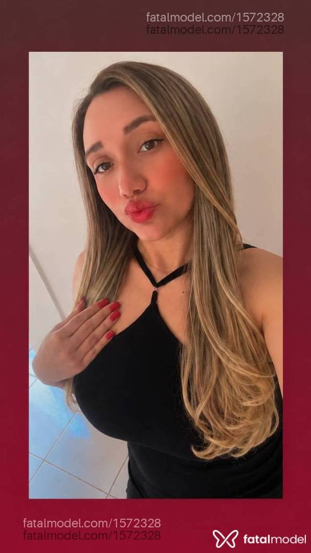 Acompanhante mulher morena (o) de olhos castanhos - Jhully