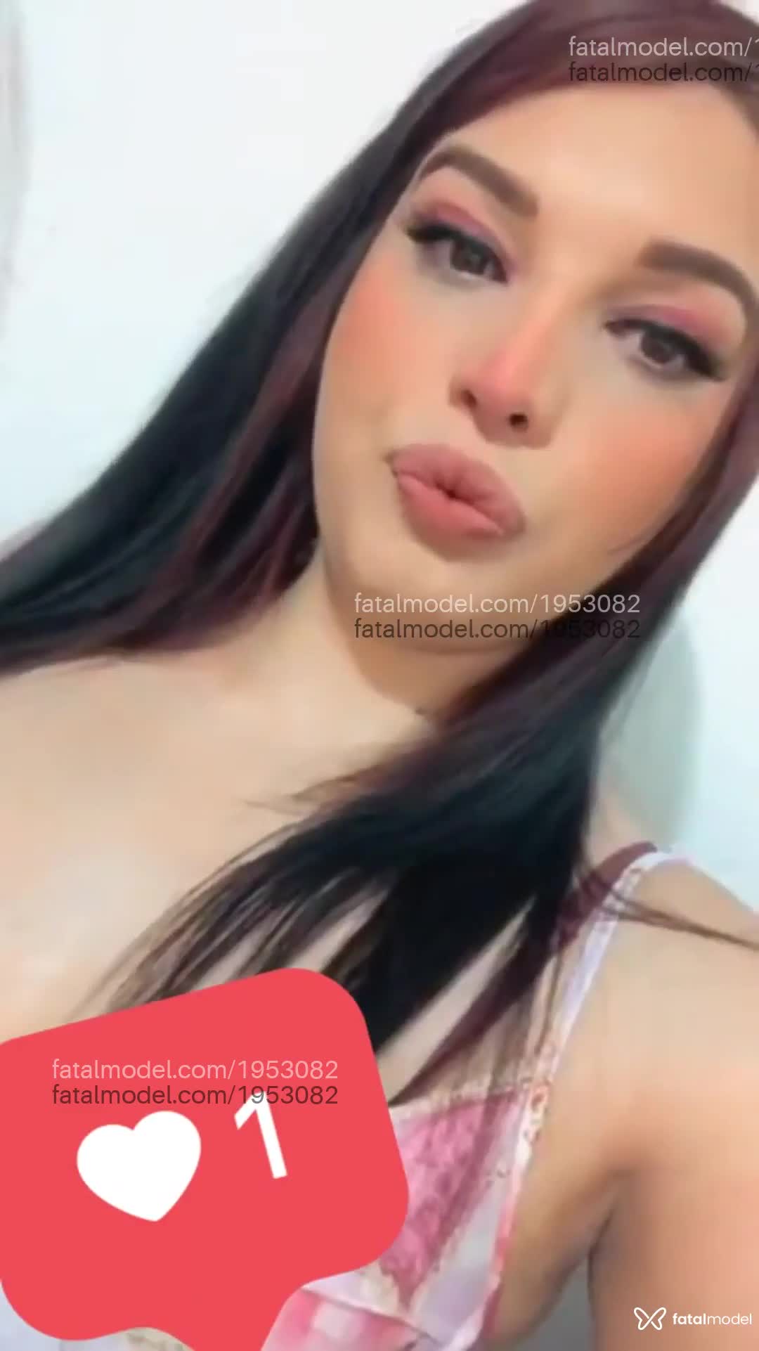 Acompanhante mulher morena (o) de olhos castanhos em Esteio Acompanhante mulher morena (o) de olhos castanhos em Esteio - Moniky Rabetuda
