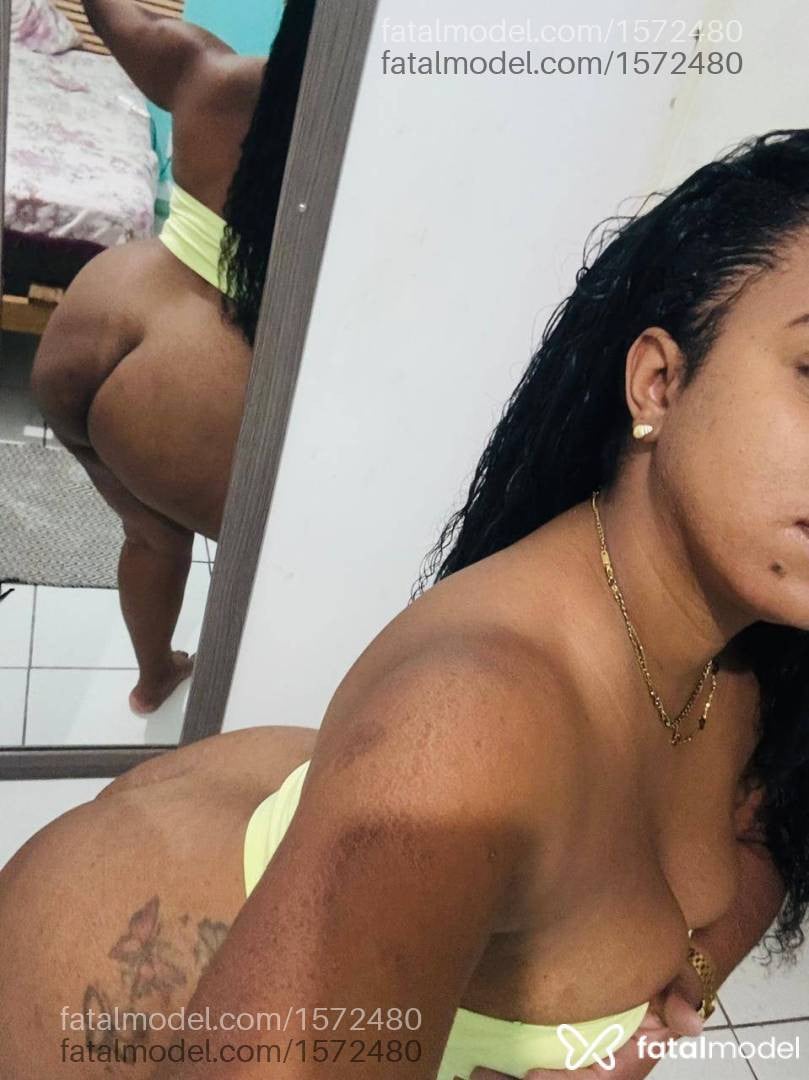 Acompanhante mulher morena (o) de olhos pretos em Guaratinguetá Acompanhante mulher morena (o) de olhos pretos em Guaratinguetá - Rayssa salles