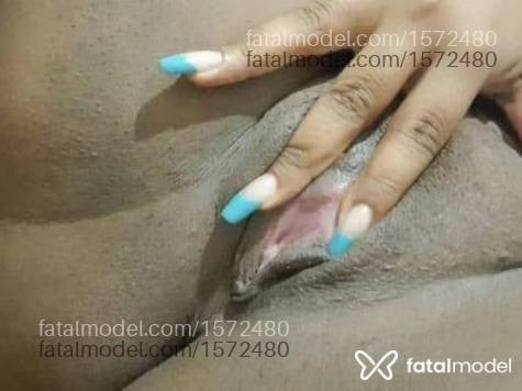 Acompanhante mulher morena (o) de olhos pretos em Umuarama - Rayssa salles