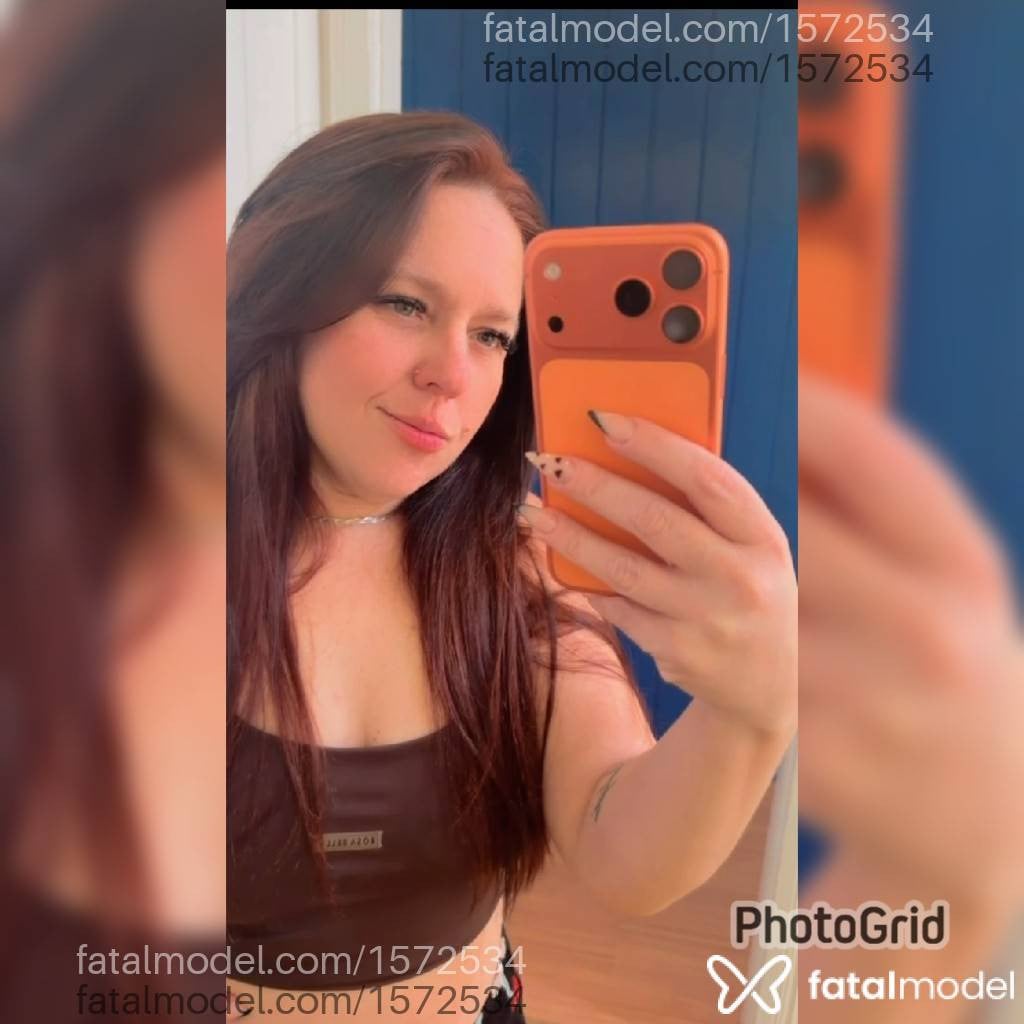 Acompanhante mulher morena (o) de olhos verdes - Karol Mello