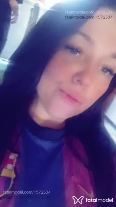 Acompanhante mulher morena (o) de olhos verdes em Caxias do Sul - Karol Mello