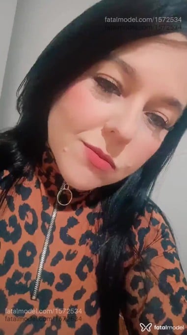 Acompanhante mulher morena (o) de olhos verdes em Caxias do Sul - Karol Mello