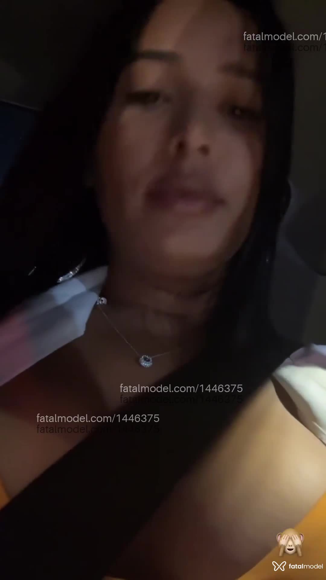 Acompanhante travesti com cabelo castanho de olhos castanhos em Recife - Leticia medina
