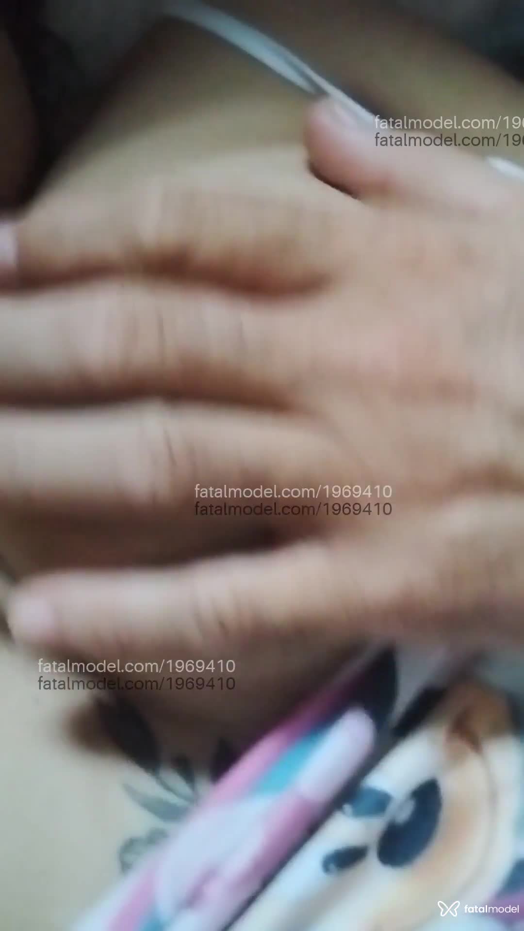 Acompanhante mulher com cabelo castanho de olhos pretos em Virtual - Casadinhalove