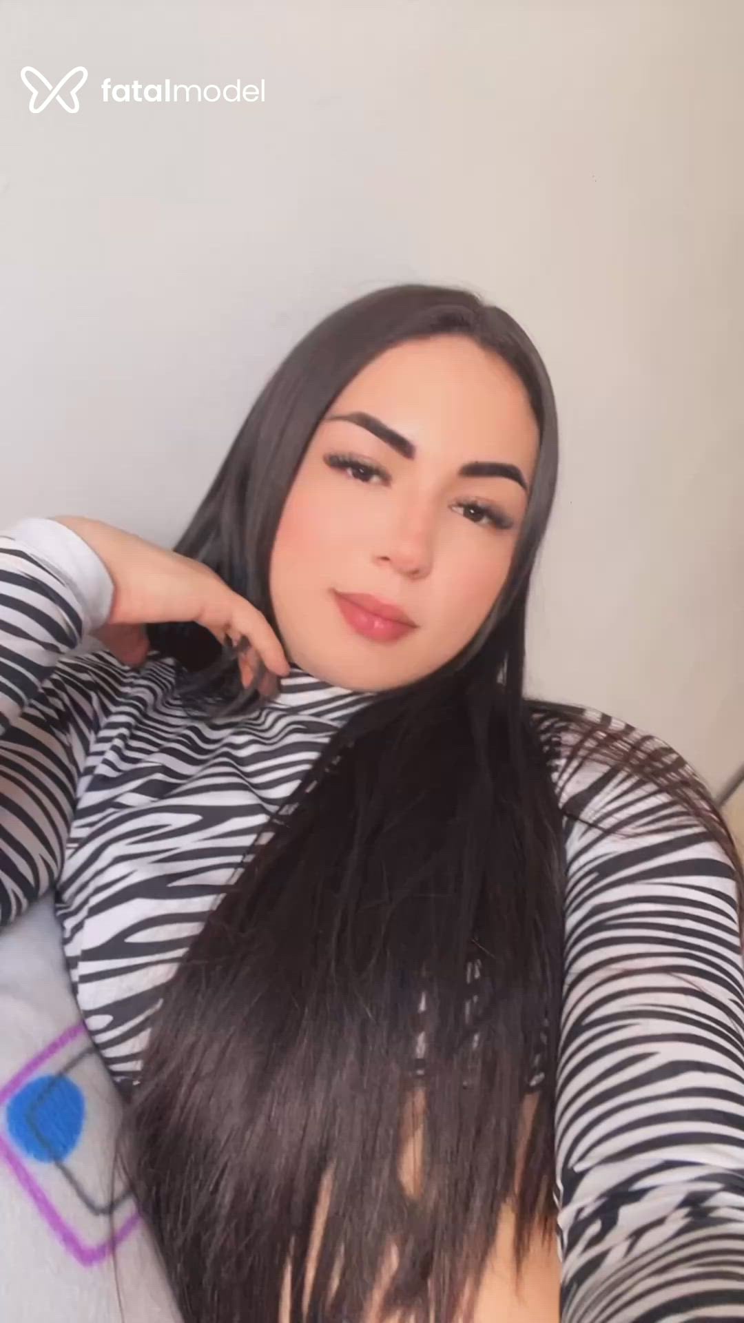 Acompanhante travesti morena (o) de olhos castanhos em São José - Geovanna