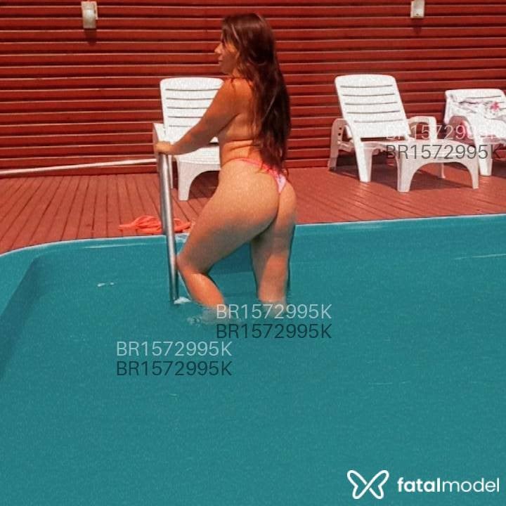 Acompanhante mulher com cabelo castanho de olhos castanhos em São José - Nathacha