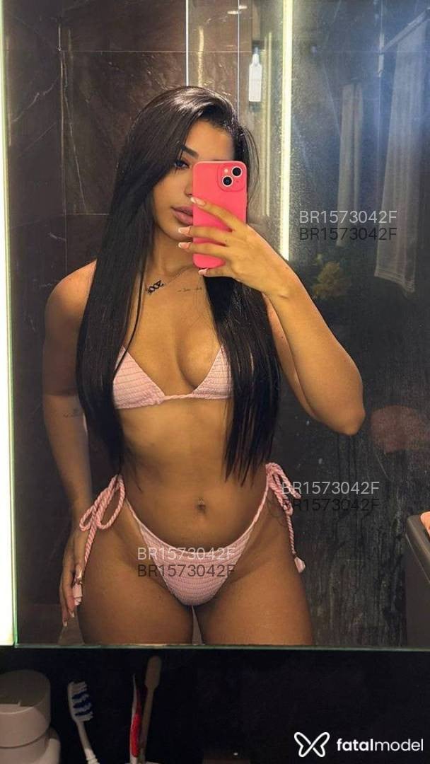 Acompanhante mulher morena (o) de olhos castanhos em Araçatuba Acompanhante mulher morena (o) de olhos castanhos em Araçatuba - Lays Teixeira