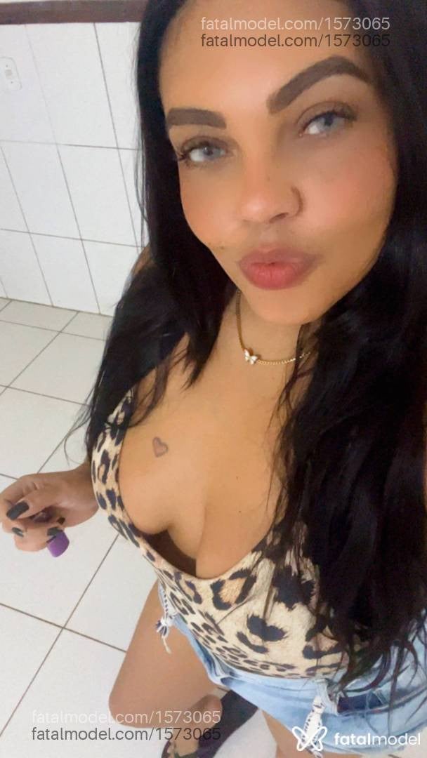 Acompanhante mulher morena (o) de olhos castanhos - Jéssica