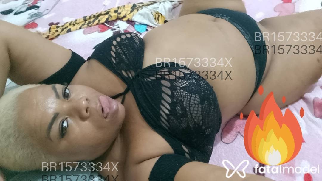 Acompanhante mulher com cabelo castanho de olhos mel em Marília - Drika