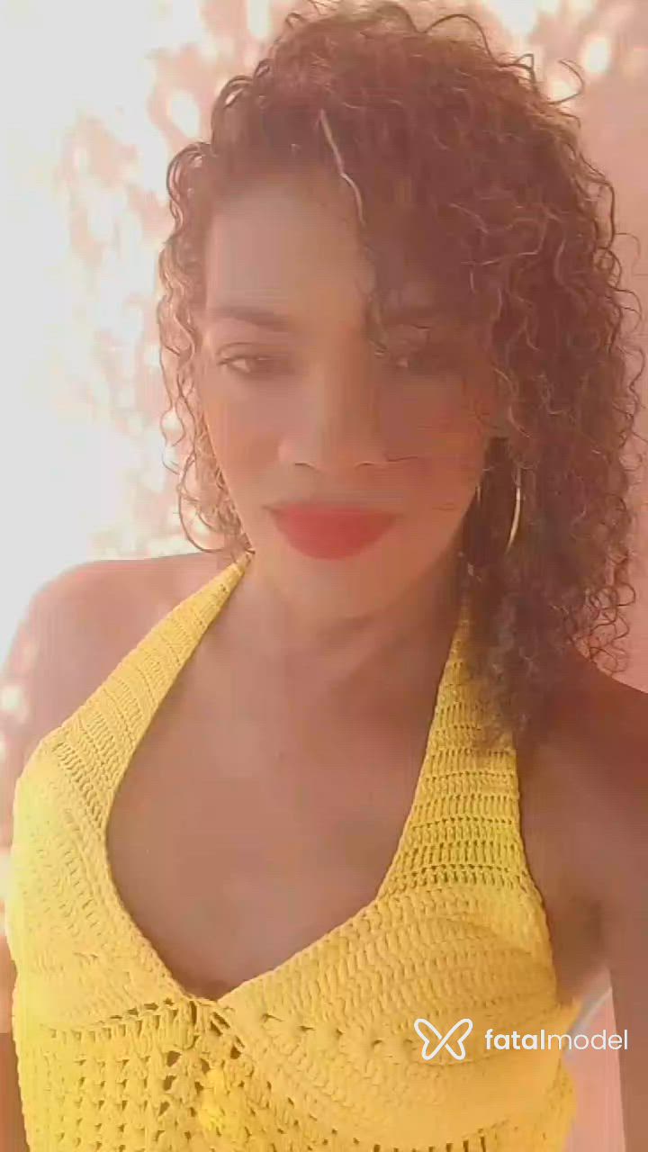 Acompanhante travesti loira (o) de olhos castanhos - Ellen Ribeiro