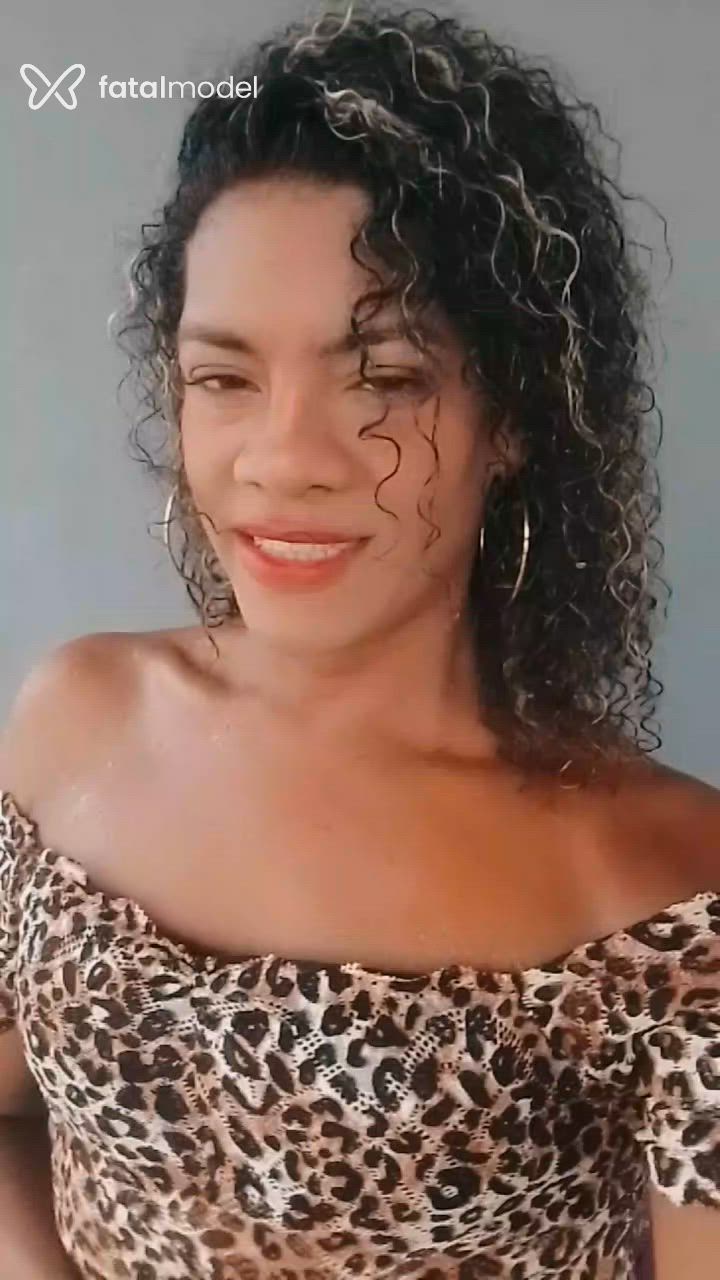 Acompanhante travesti loira (o) de olhos castanhos em Araguaína Acompanhante travesti loira (o) de olhos castanhos em Araguaína - Ellen Ribeiro
