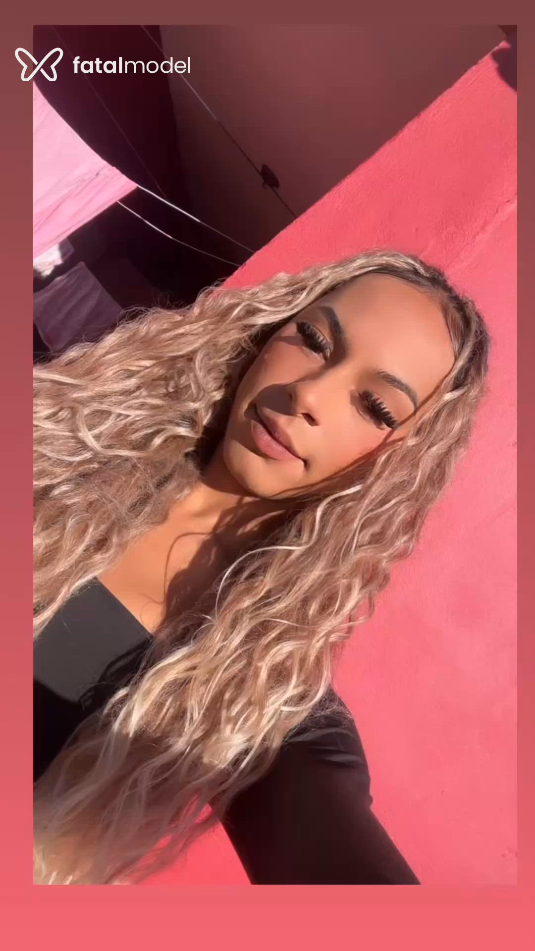 Acompanhante mulher trans morena (o) de olhos castanhos em Poços de Caldas Acompanhante mulher trans morena (o) de olhos castanhos em Poços de Caldas - BiBy