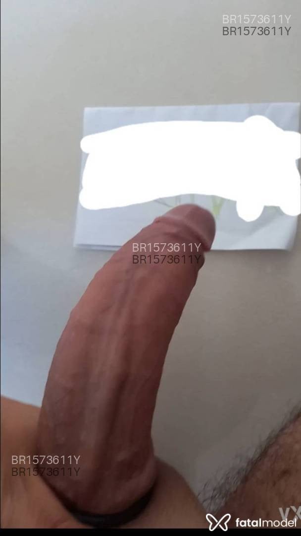 Acompanhante homem morena (o) de olhos castanhos em Passo Fundo - Bernardo