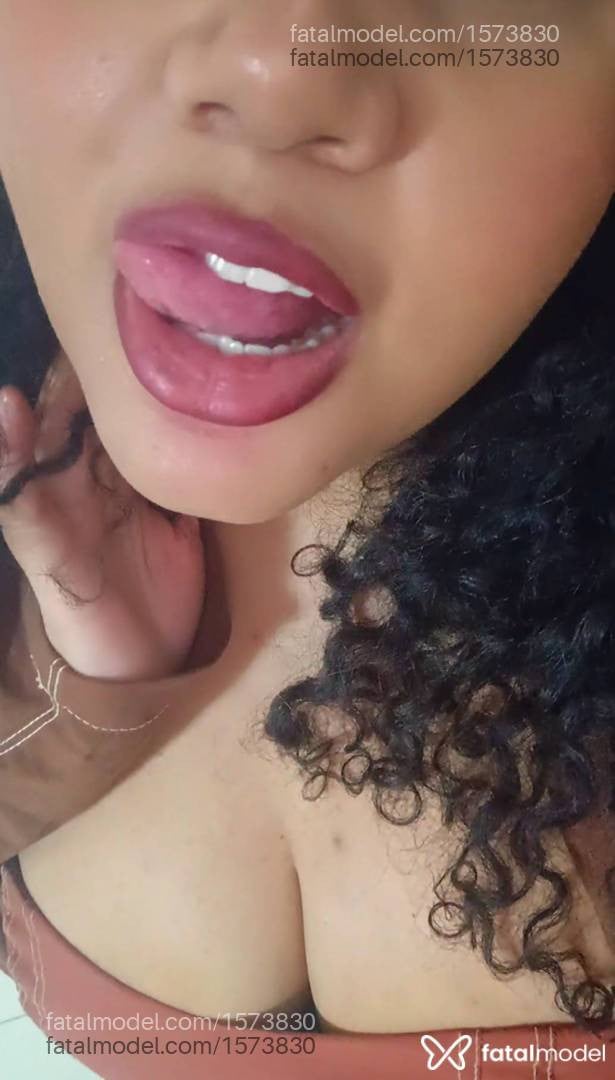 Acompanhante mulher morena (o) de olhos mel em Pouso Alegre - marquely oliveira