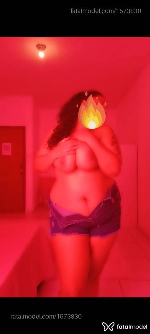 Acompanhante mulher morena (o) de olhos mel em Caxambu - marquely oliveira