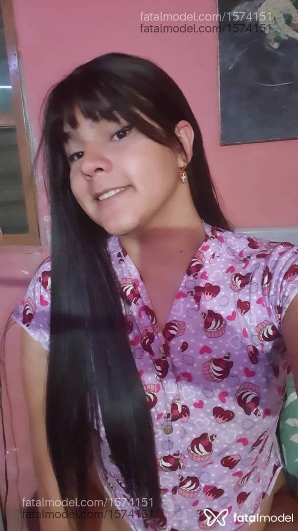 Acompanhante mulher trans com cabelo castanho de olhos castanhos - Agabyhot