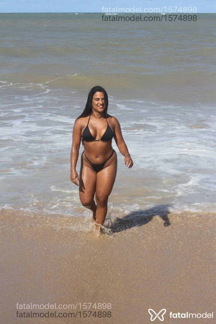 Acompanhante mulher loira (o) de olhos castanhos em João Pessoa - Maria