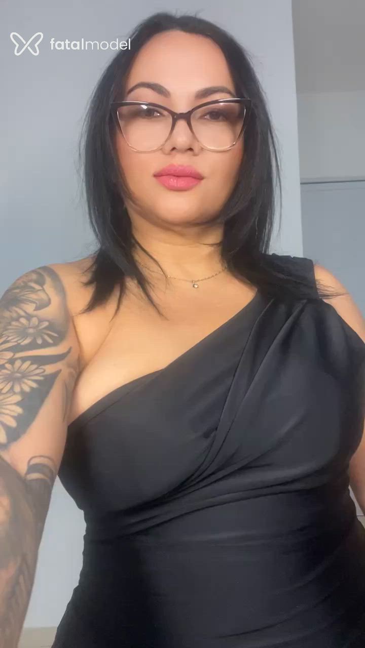 Acompanhante mulher morena (o) de olhos castanhos - Alice Bonelli