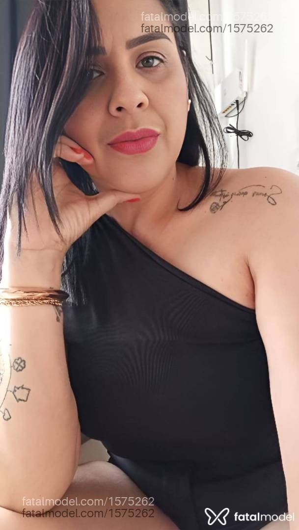 Acompanhante mulher morena (o) de olhos mel - Aline Martins