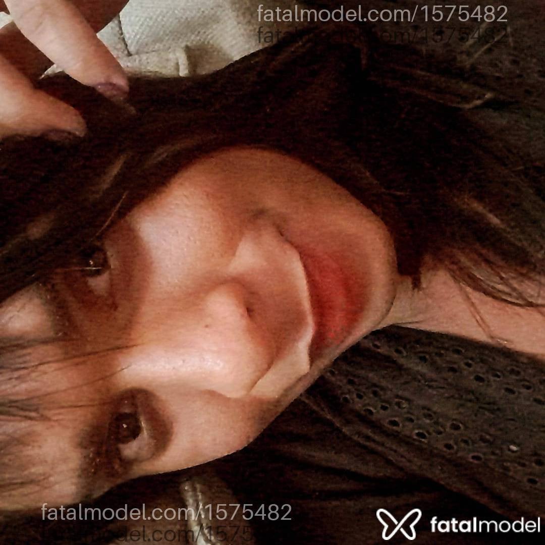 Acompanhante travesti com cabelo castanho de olhos castanhos em Rio de Janeiro - Maggie Gyllenhaal