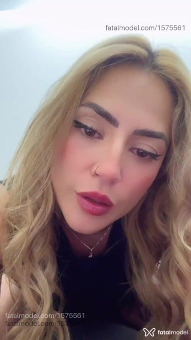 Acompanhante mulher loira (o) de olhos castanhos em Taubaté - Helena Baduar