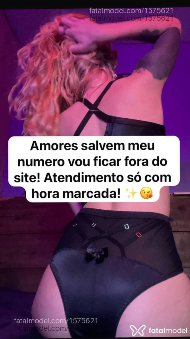 Acompanhante mulher com cabelo castanho de olhos castanhos em Garopaba - Taurina