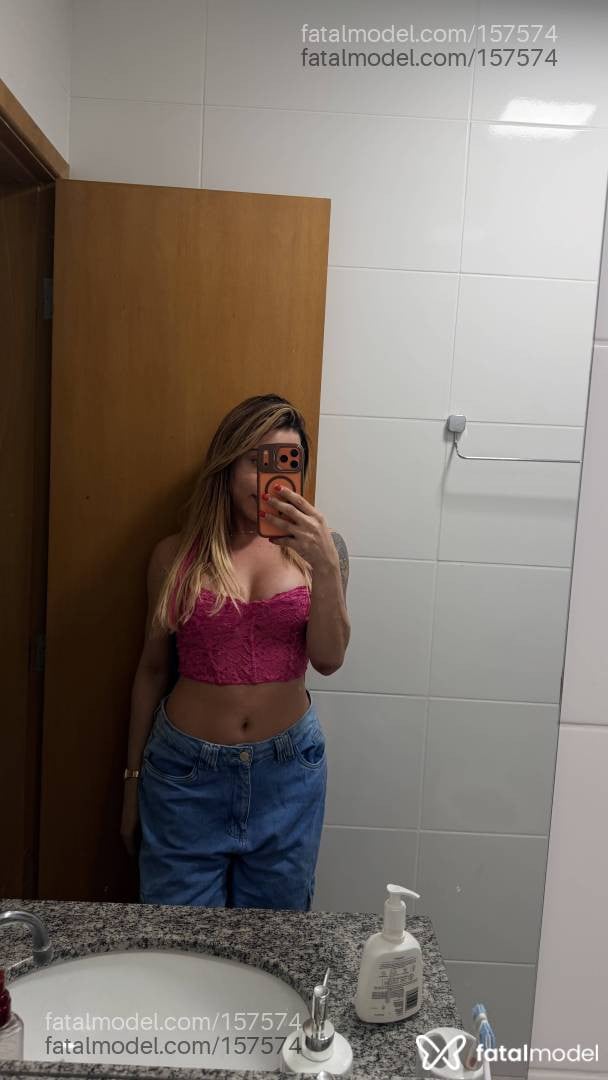 Acompanhante travesti com cabelo castanho de olhos castanhos em Bauru - Gabrielly Medina