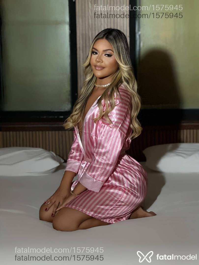 Acompanhante mulher morena (o) de olhos castanhos - Ludmilla
