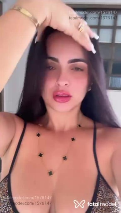 Acompanhante mulher morena (o) de olhos castanhos em Guarantã do Norte - Melissa pitanga