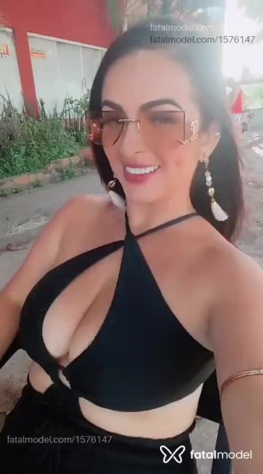 Acompanhante mulher morena (o) de olhos castanhos em Guarantã do Norte - Melissa pitanga