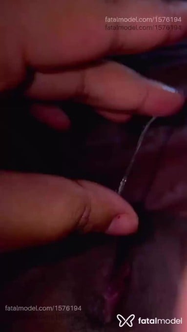 Acompanhante mulher com cabelo castanho de olhos castanhos em Aracruz Acompanhante mulher com cabelo castanho de olhos castanhos em Aracruz - Milena