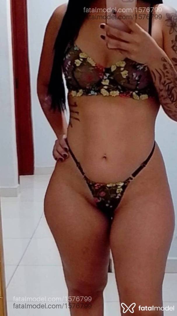 Acompanhante mulher morena (o) de olhos castanhos - Amanda Ohana