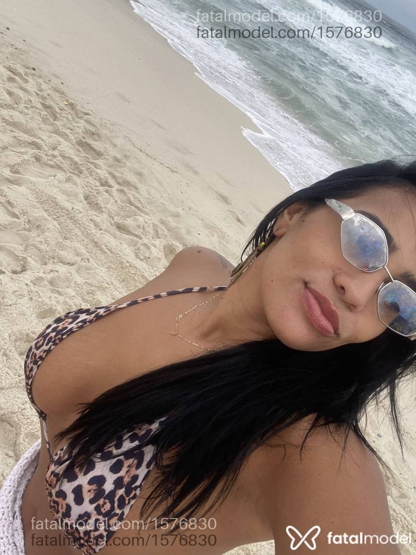 Acompanhante mulher morena (o) de olhos castanhos em Maricá - Sofia