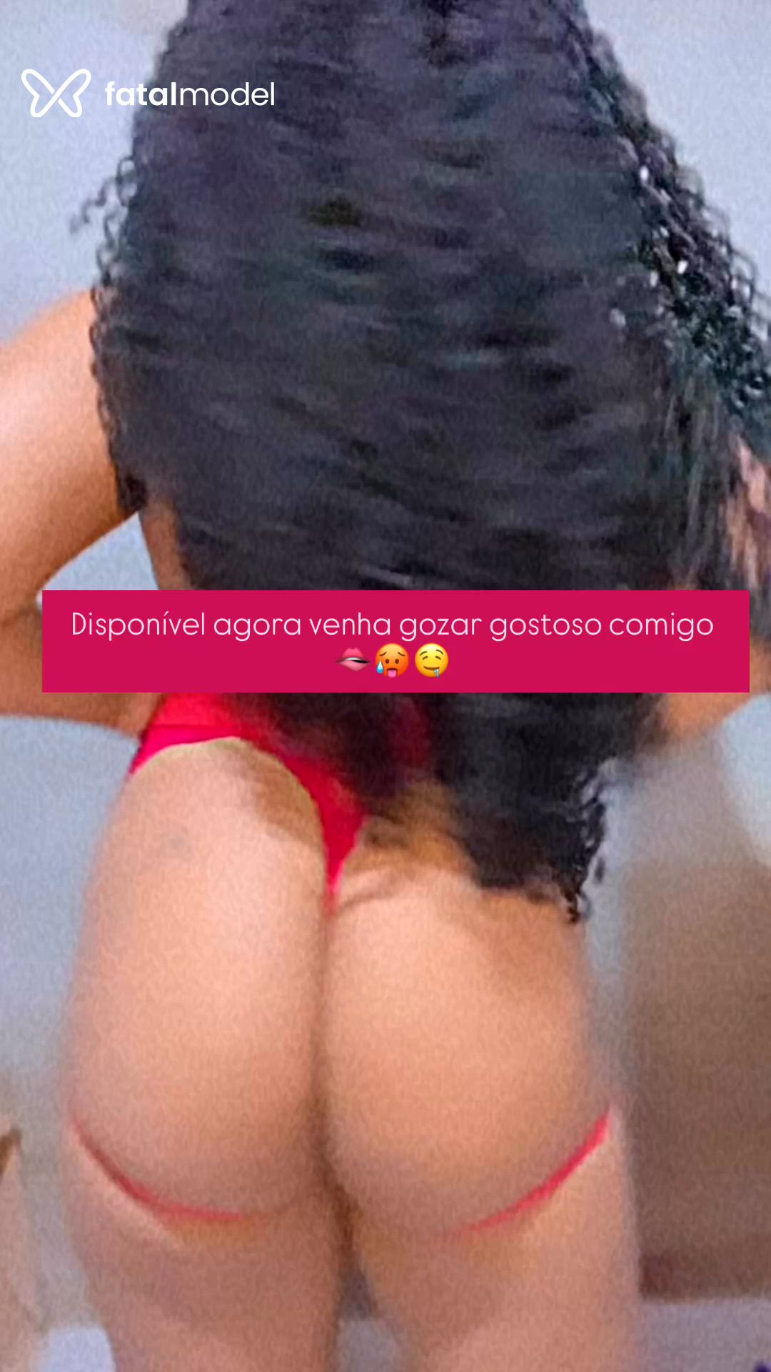 Acompanhante mulher trans morena (o) de olhos castanhos - Arielly