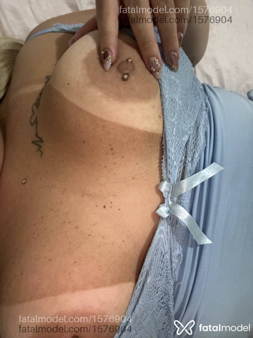 Acompanhante mulher loira (o) de olhos mel em Franca - Mikaelle Lins
