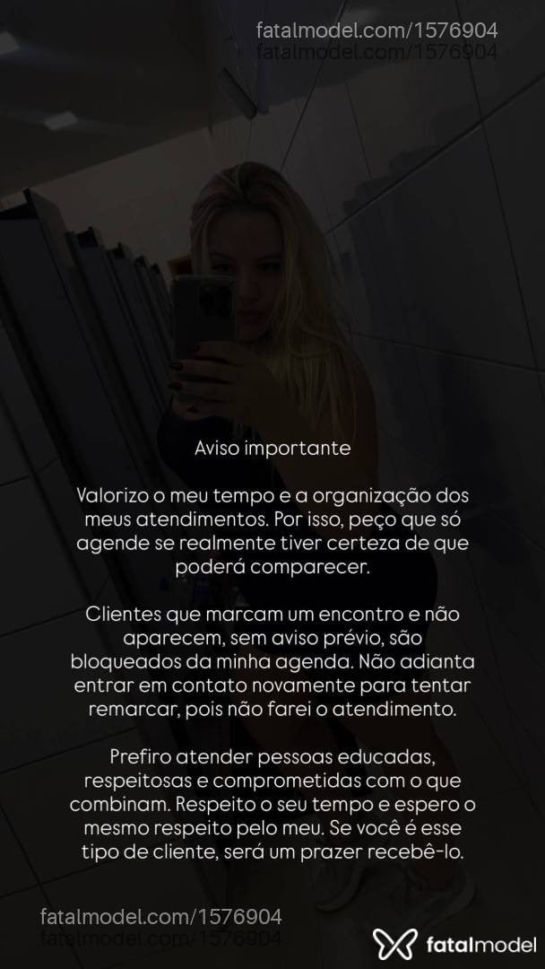Acompanhante mulher loira (o) de olhos mel - Mikaelle Lins