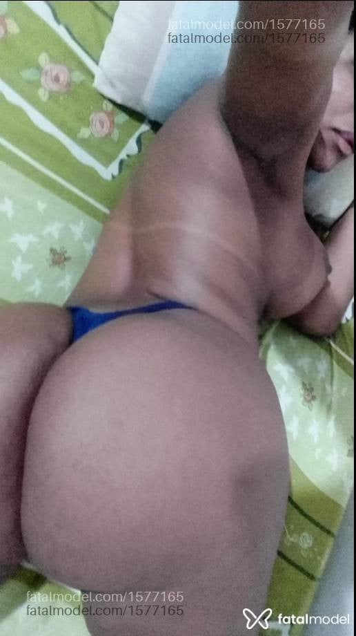 Acompanhante travesti morena (o) de olhos castanhos - Sibelly