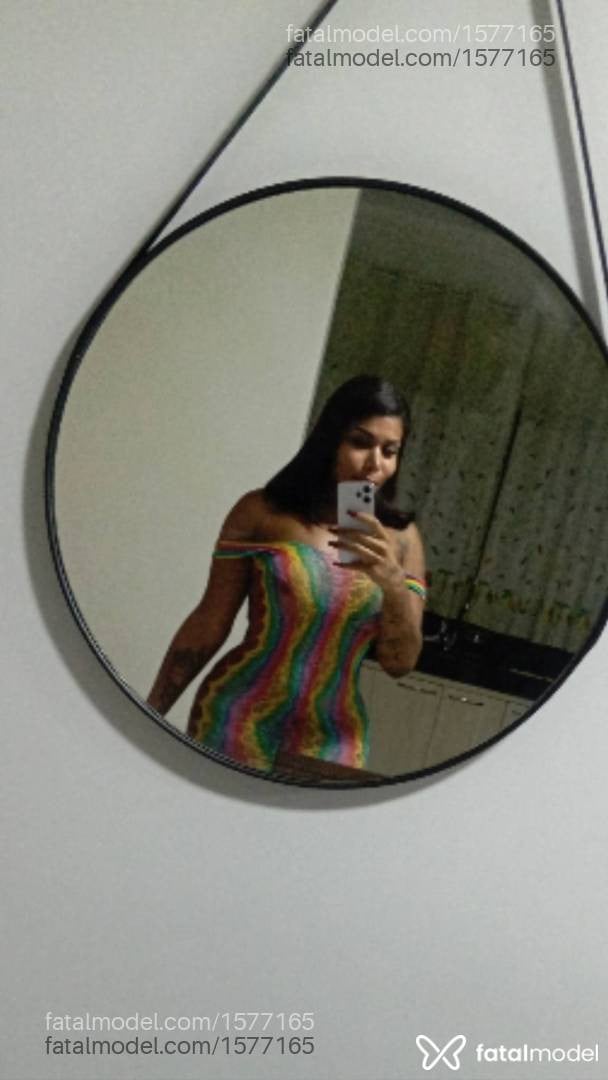 Acompanhante travesti morena (o) de olhos castanhos em Patos de Minas - Sibelly