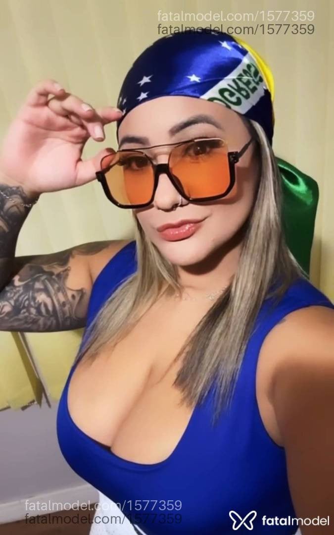 Acompanhante mulher loira (o) de olhos castanhos em Itapeva - Natália Peron