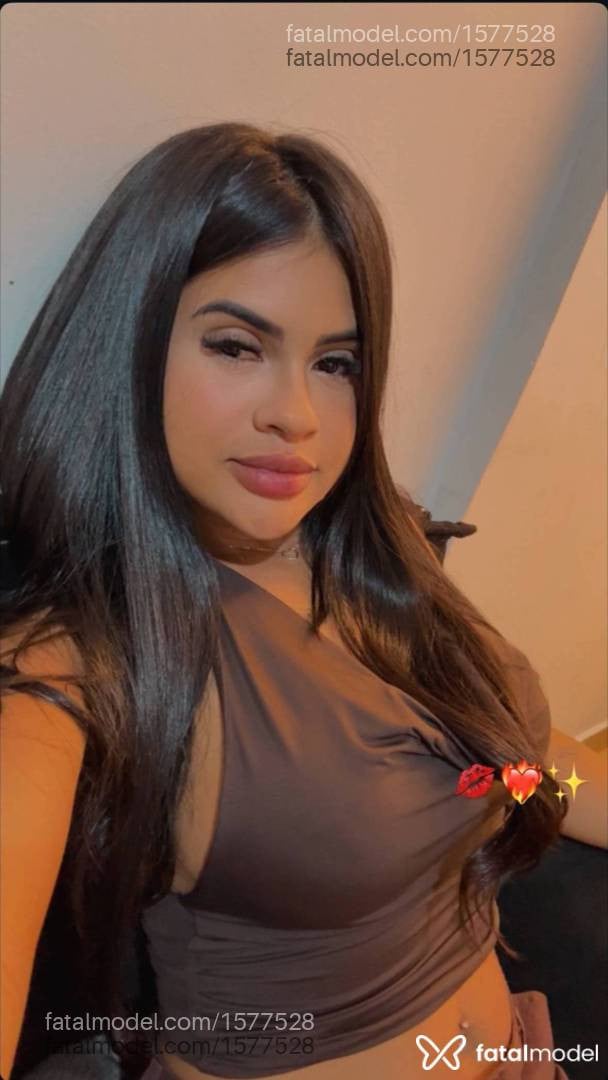 Acompanhante mulher morena (o) de olhos castanhos - Bella