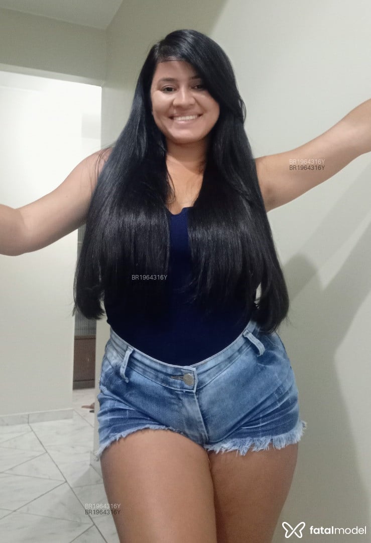 Acompanhante mulher com cabelo castanho de olhos castanhos em Brasília - Brenda