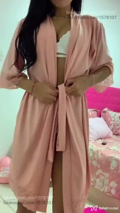 Acompanhante mulher morena (o) de olhos mel em Erechim - Cecília