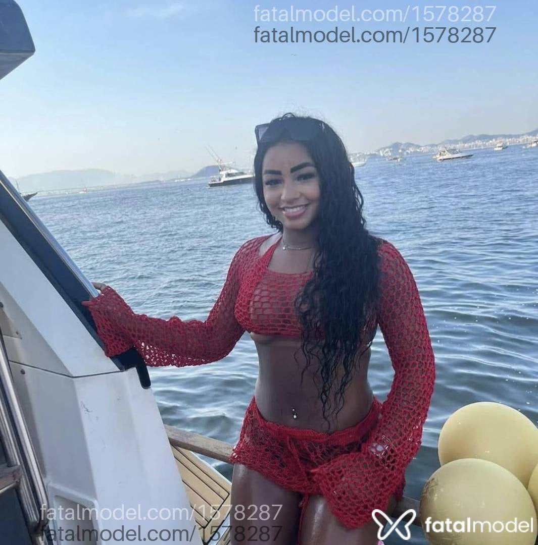 Acompanhante mulher morena (o) de olhos pretos - Luiza Mendes